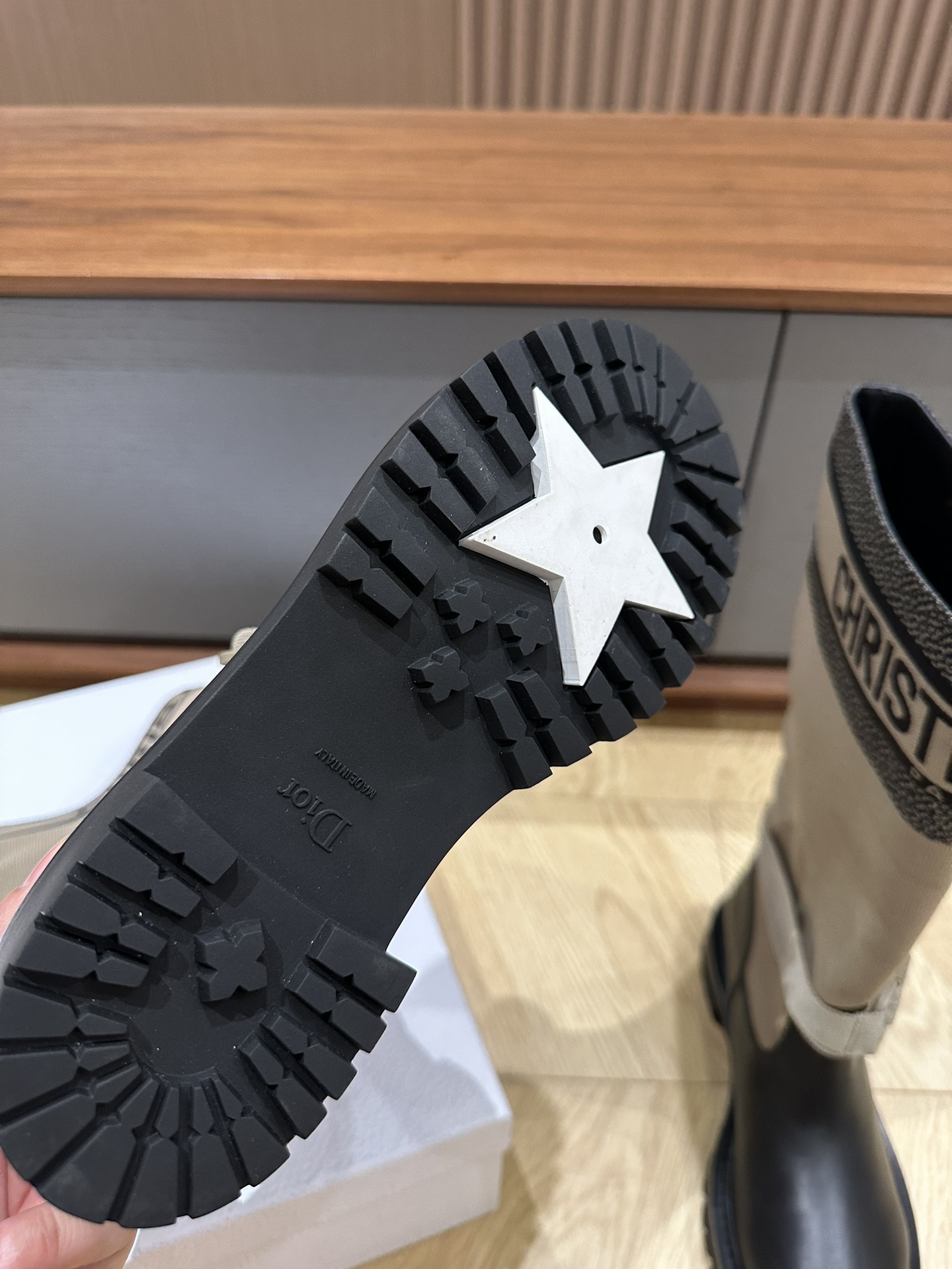 Women's high heels